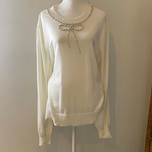 Liz Claiborne Ivory sweater lightweight Top with Beaded Bow
Size XXL new